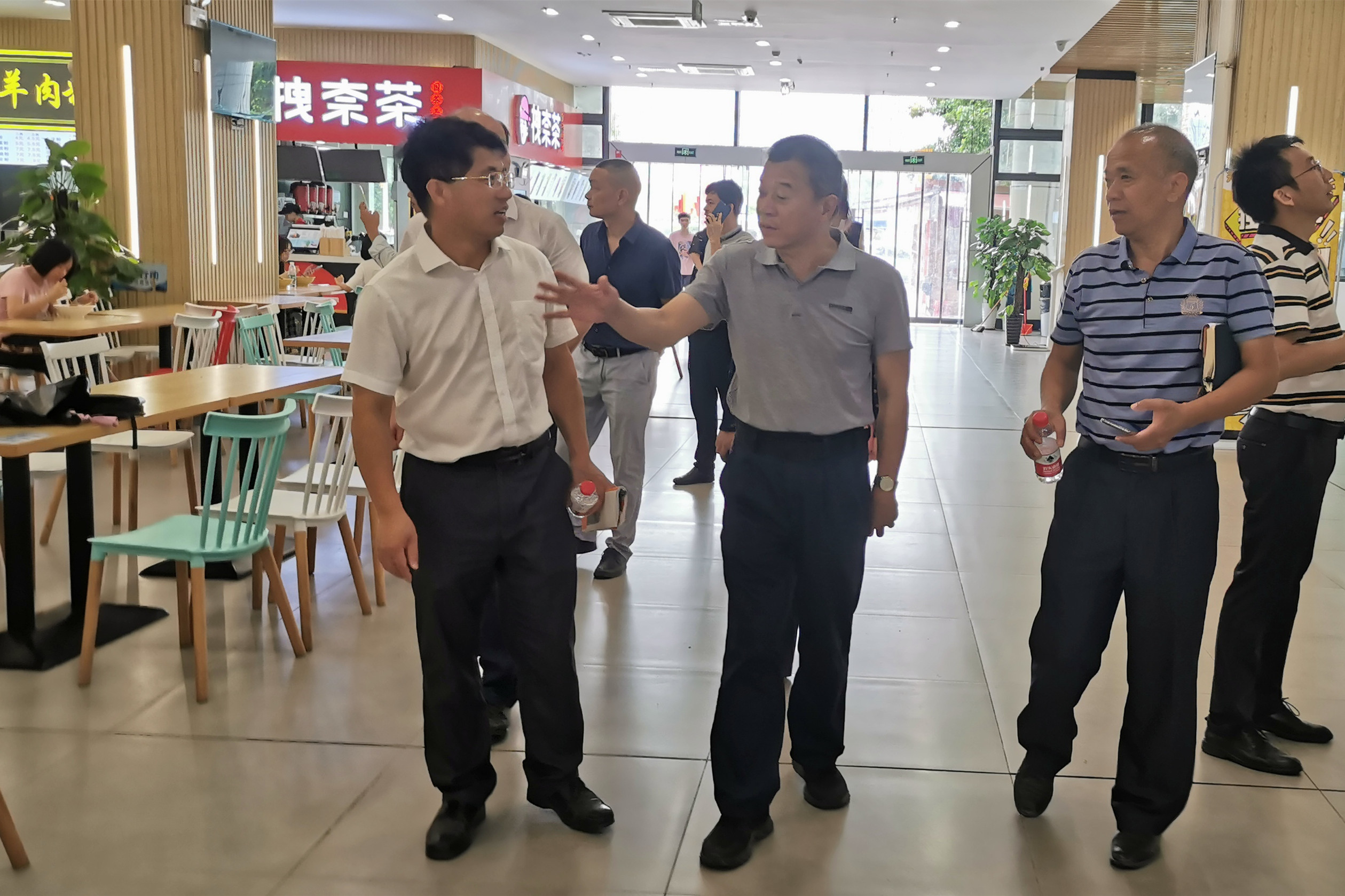 参观星空体育(中国)官方网站-xingkong sports食堂