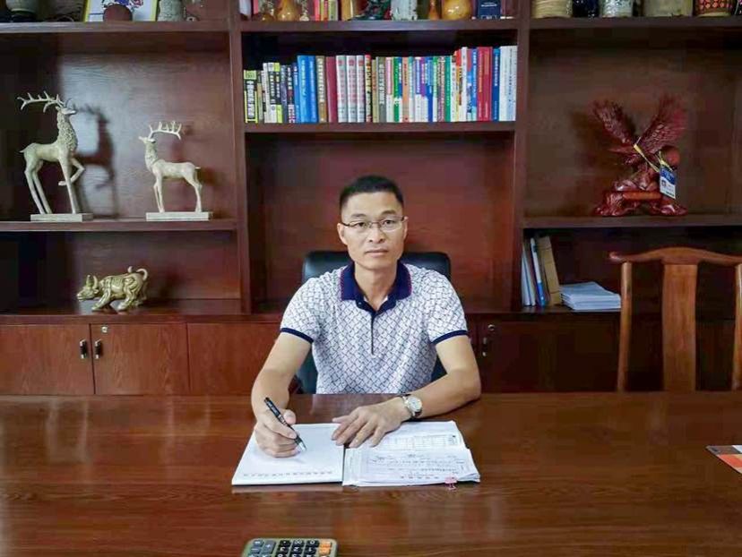 梁宇文 星空体育(中国)官方网站-xingkong sports
预算9401班， 贵港市轩逸时尚酒店董事长